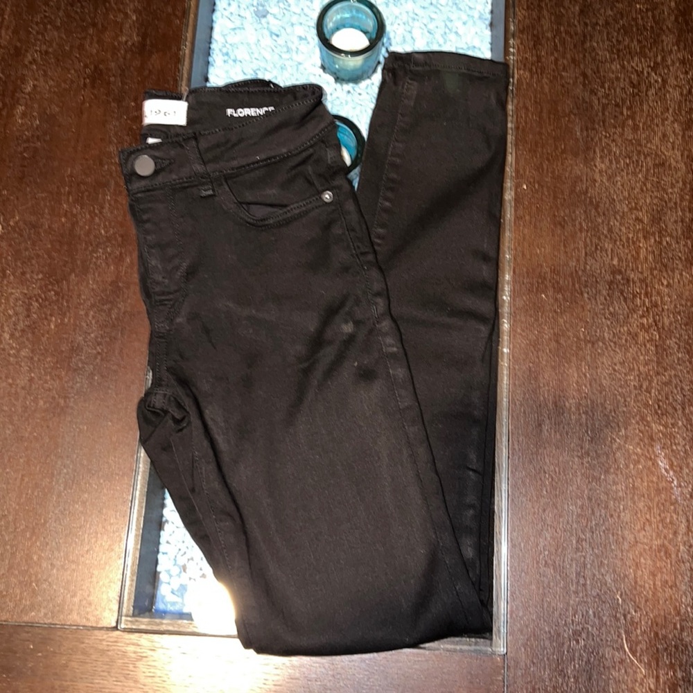 DL1061 Black leggings